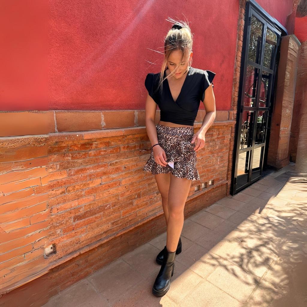 Falda Short Fiorella Leo