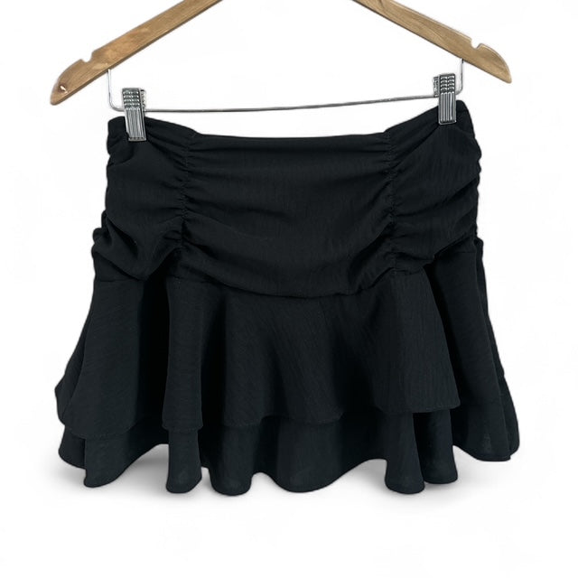 Falda Short Floppy Negra + Accesorio GRATIS