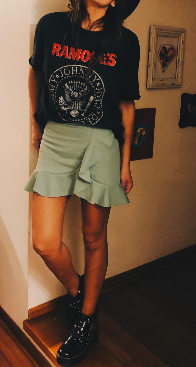 Falda Short Fiorella Verde Militar Suave